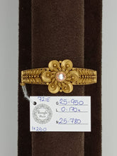Load image into Gallery viewer, DESIGNER GOLD BRACELET