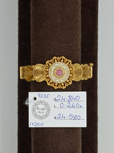 Load image into Gallery viewer, DESIGNER GOLD BRACELET