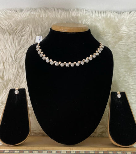 DESIGNER GOLD STONE SET