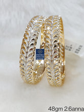 Load image into Gallery viewer, gold bangles for women