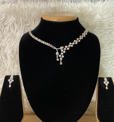 DESIGNER GOLD STONE SET