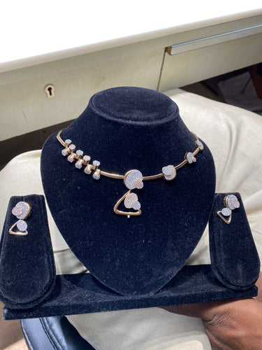 DESIGNER GOLD STONE SET