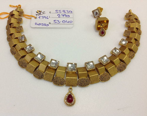 antique gold necklace