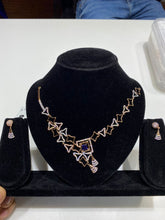 Load image into Gallery viewer, DESIGNER GOLD STONE SET