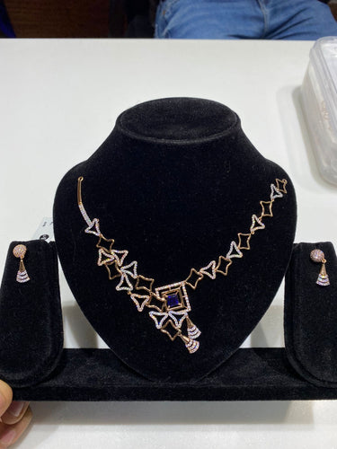 DESIGNER GOLD STONE SET