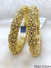 Load image into Gallery viewer, GOLD BANGLES FOR WOMEN
