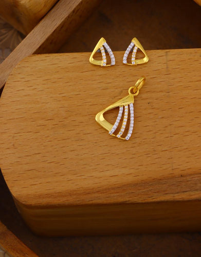 YELLOW GOLD STONE DESIGNER SET