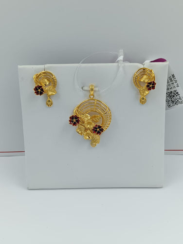GOLD STONE PENDANT SET