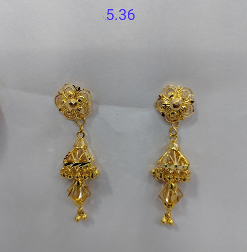 GOLD EARRING