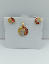 Load image into Gallery viewer, GOLD STONE PENDANT SET