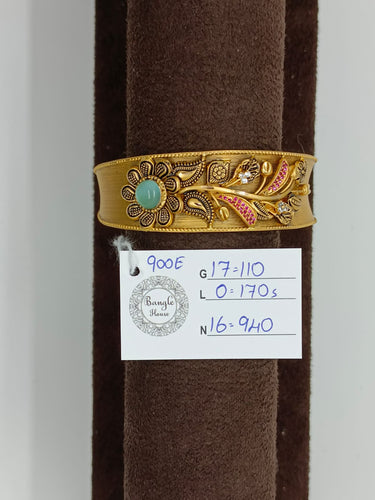 DESIGNER GOLD BRACELET