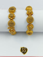 Load image into Gallery viewer, GOLD BANGLES FOR WOMEN