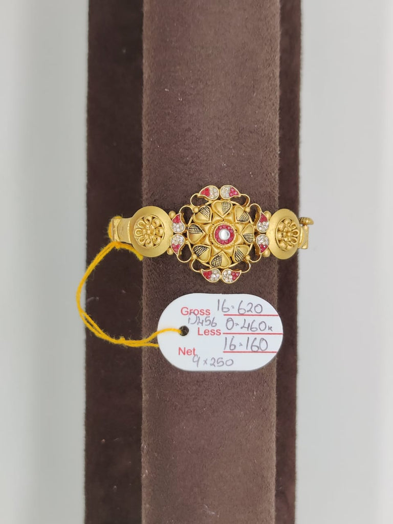 DESIGNER GOLD BRACELET