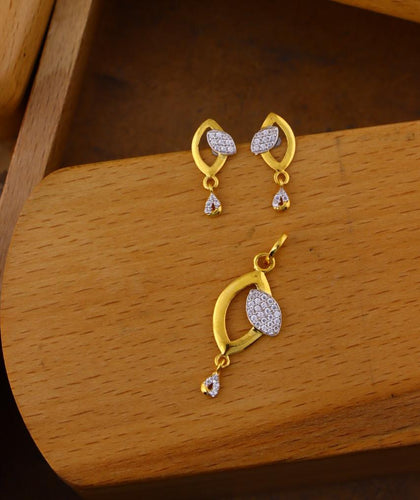 YELLOW GOLD STONE DESIGNER SET