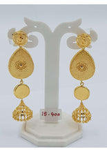 Load image into Gallery viewer, GOLD EARRING FOR WOMEN