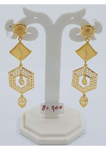 Load image into Gallery viewer, GOLD EARRING SET FOR WOMEN